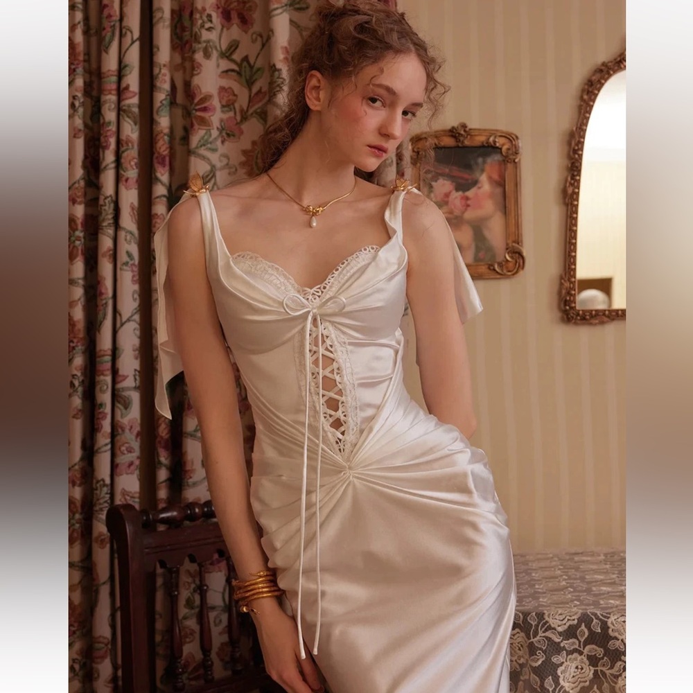 NWT LACEMADE womens plus size 0X white satin st. Phoenix lace up corset dress